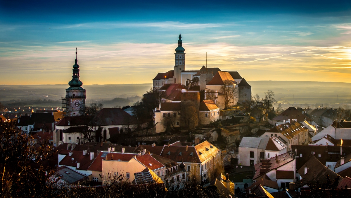 老建筑 老镇 捷克共和国 塔 酒窖 城堡 纪念碑 风景图片 城市