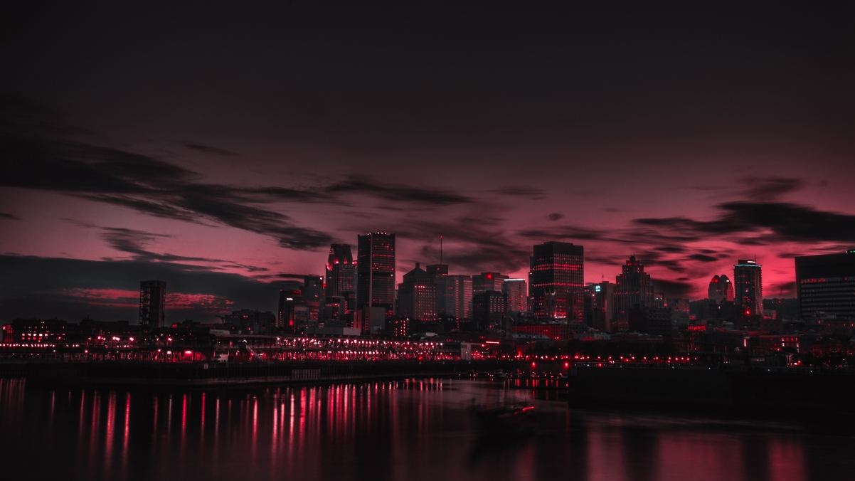 红色的城市风景图片